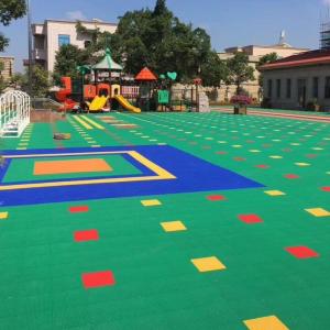 China Polyurethane Suspended Interlocking Gym Tiles Shock Absorption factory