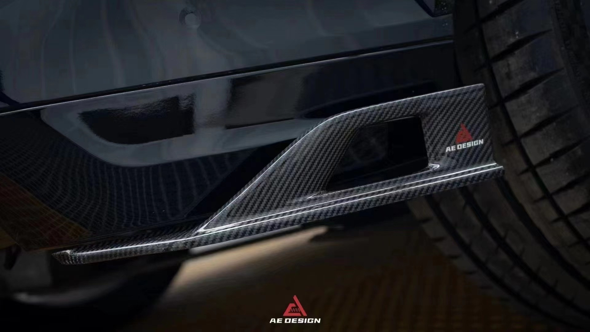 For BMW X6M F96 Carbon Fiber Body Kit X6M F96 Upgrades the AE Style Carbon Fiber Front Lip Diffuser Spoiler