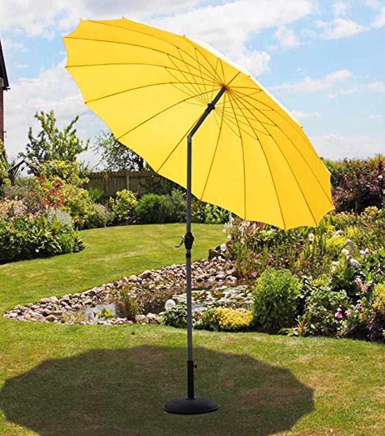 Custom Logo Outdoor Cafe Garden Beach Patio Sun Umbrella with 3 Tiers and LED Lights