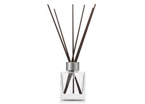 China 50ml Square Shape Glass Diffuser Packaging Bottle With Sitcks For Cosmetic factory