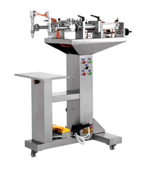 200ml 35bpm Semi Automatic Twin Head Liquid Filling Machine Chemical Filling