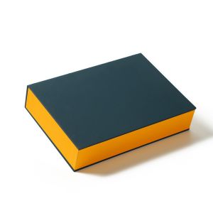 China High grade cosmetics packaging box bronzing perfume box essential oil packaging box skin care flip box customization on sale