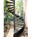 Used Metal External Outdoor Spiral Staircases Solid Wood / Laminated Tempered