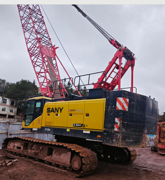 Extremely Efficient SCC550A 50 Ton Mobile Hydraulic Crawler Crane Heavy Lifting Equipment