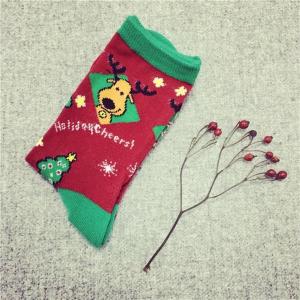 China Christmas deer patterned design cosy cotton sweat-absorbent winter dress socks for women factory