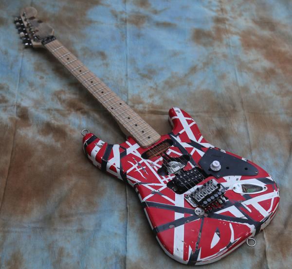 Top quality factory custom Aged ST Guitar Vintage/Relic, EddieVanHalen's Quality