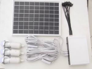 China 10W/7AH Li-ion lithium battery solar home power system with 3pcs LED 3W bulbs switch cable CE/TUV factory