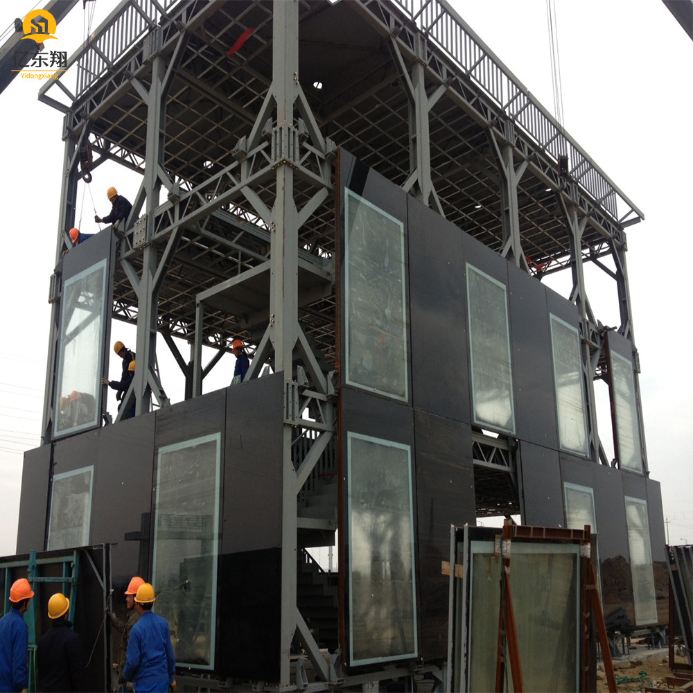 China Lightweight Pre Engineered Steel Building with Insulated Panels factory