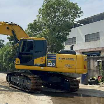 Used Construction Machinery Komatsu PC220 PC220-7 Diggers Hydraulic Backhoe
