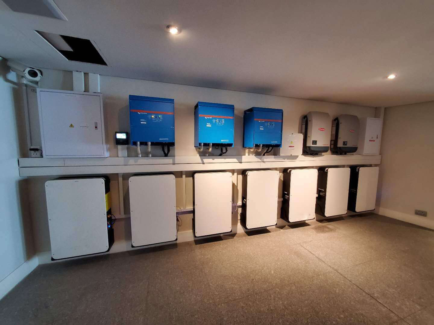 Home Storage 48V 50AH 2.5KWH Solar Charged Lithium Ion Battery Pack