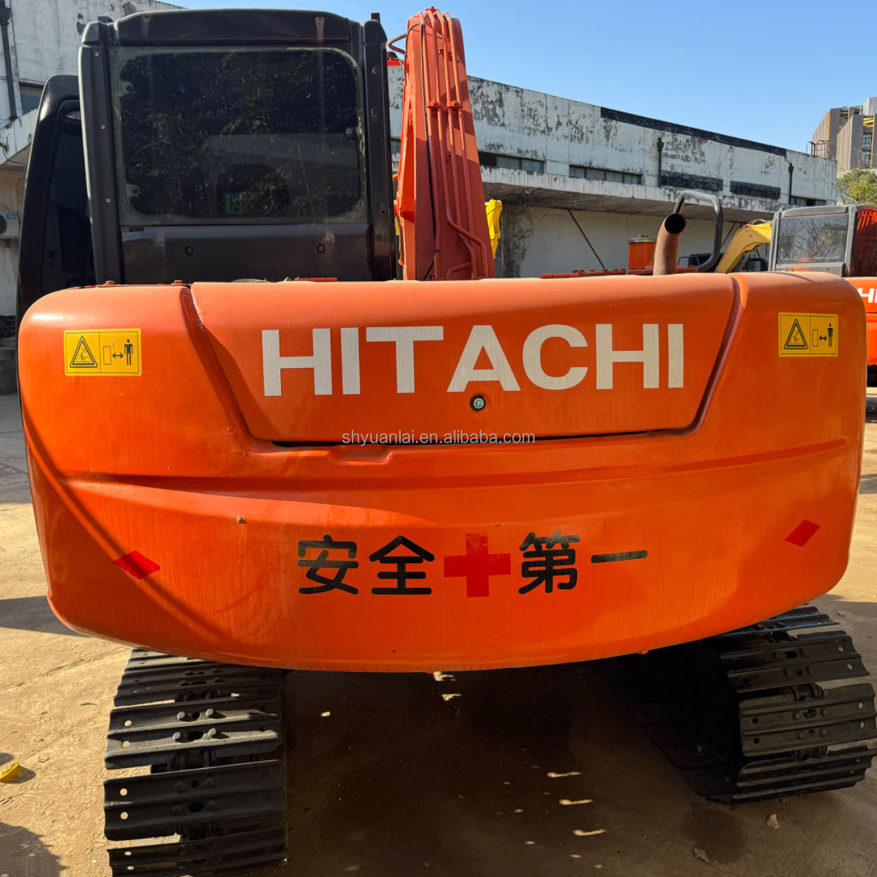7Ton used HITACHI ZX70 excavator with small amount of working hours and good condition