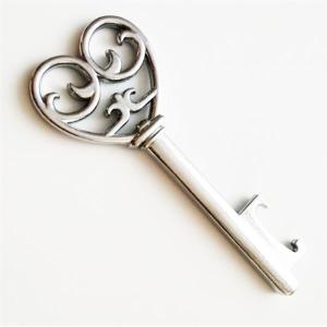 China Die casting antique mouse head key shape beer bottle opener key ring, innovative wedding favor, bronze / copper coatin factory