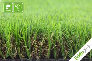China 20MM Artificial Grass Carpet Flooring Garden Grass For Landscape Save For Pets factory