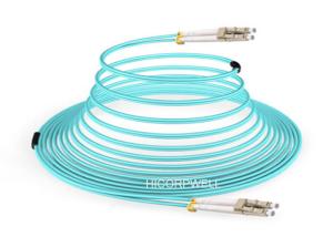 China FTTH LC - LC OM3 150 M DX Glass Fiber Optic Cable Patch Cord 1m 3m 5m factory