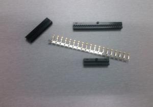 China 2mm Pitch Lvds Display Connector Double Row Wire Housing With Bump for Pin Header factory