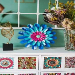China OEM / ODM Metal Flower Garden Ornaments Exquisite Iron Wall Hanging Decor factory