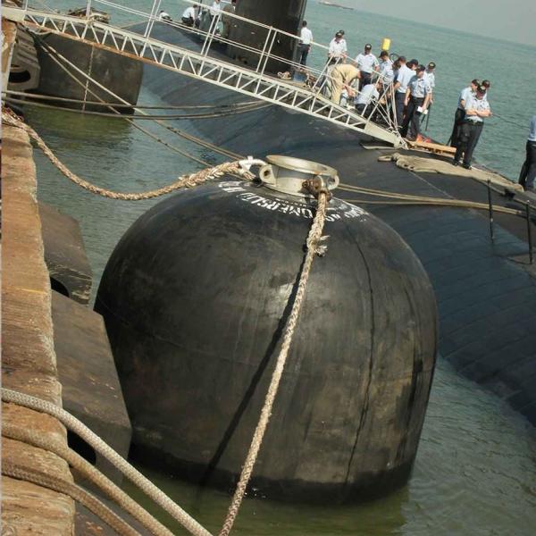 Underwater Submarine Fender_1