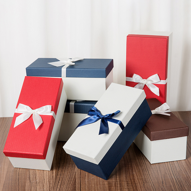 Custom Order Empty Cardboard Wedding Gift Box with Bow Tie and Ribbon Logo Printing