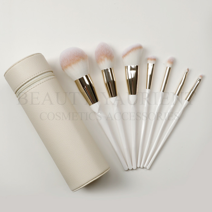 Deluxe White 7 Piece Makeup Brush Set Ultra Soft Fiber Hair Facial Brush Kit