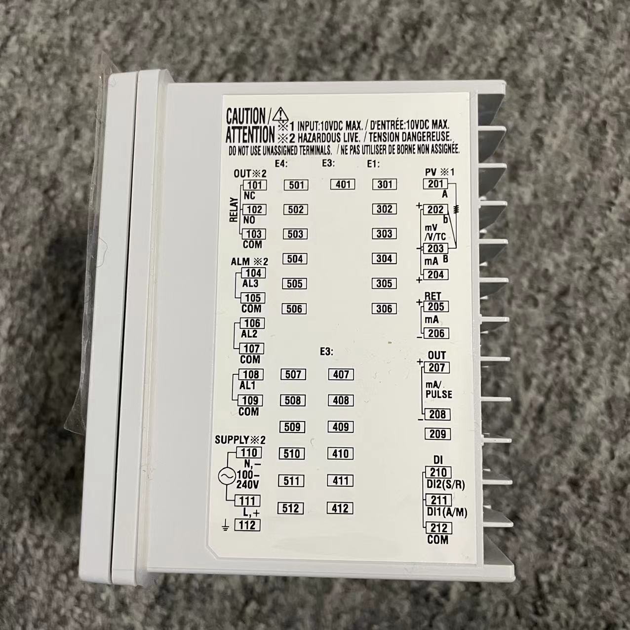 Original New UT35A-000-10-00 Temperature Digital Controller With Best Price