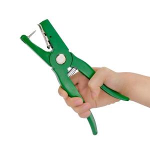 China Green Goat Sheep Cattle Ear Marking Pliers Alloy Steel Anti Rust factory