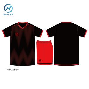 China Origin Soccer Sportswear Set Polyester Fabric Elastic MOQ for Various Sports Events Personalized Design Adult Size L factory