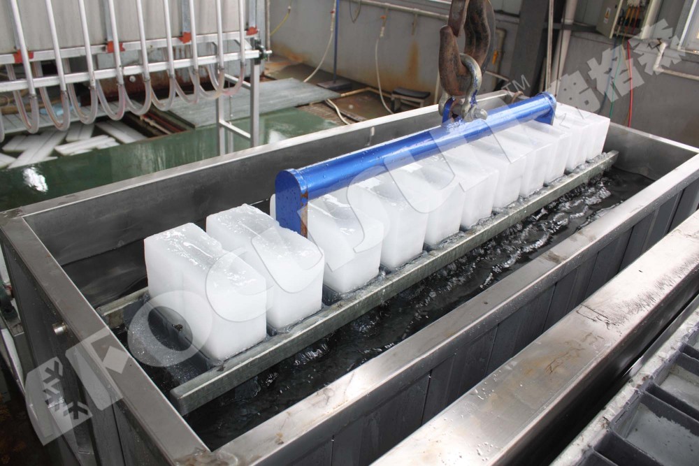 2024 15 Tons Brine System Block Ice Machine for Restaurant Ice Storage Capacity Needs