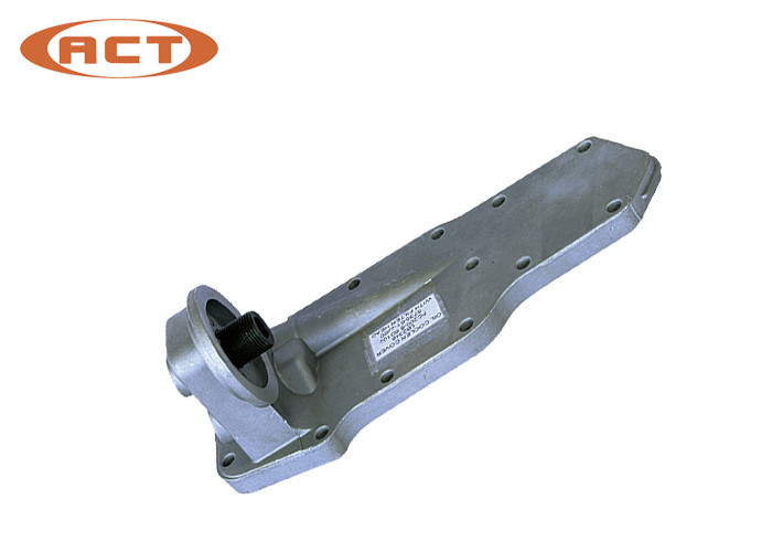 PC200-6 6D102 6735-61-2260 Excavator Engine Oil Cooler Cover With Oil Filter Head