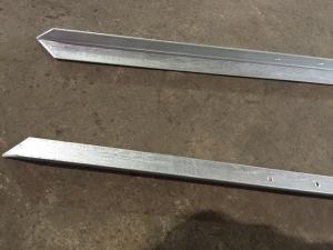 China Australian Farm Metal Fence Accessories / Steel Fence Posts Ground Post factory