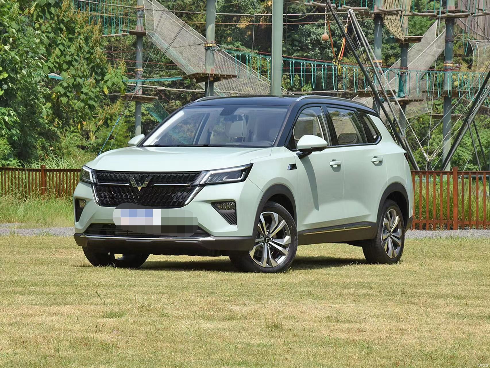 Wuling Xingchen Asta 1•5T CVT Automatic Xingyao Version Gasoline SUV With 5 Seat