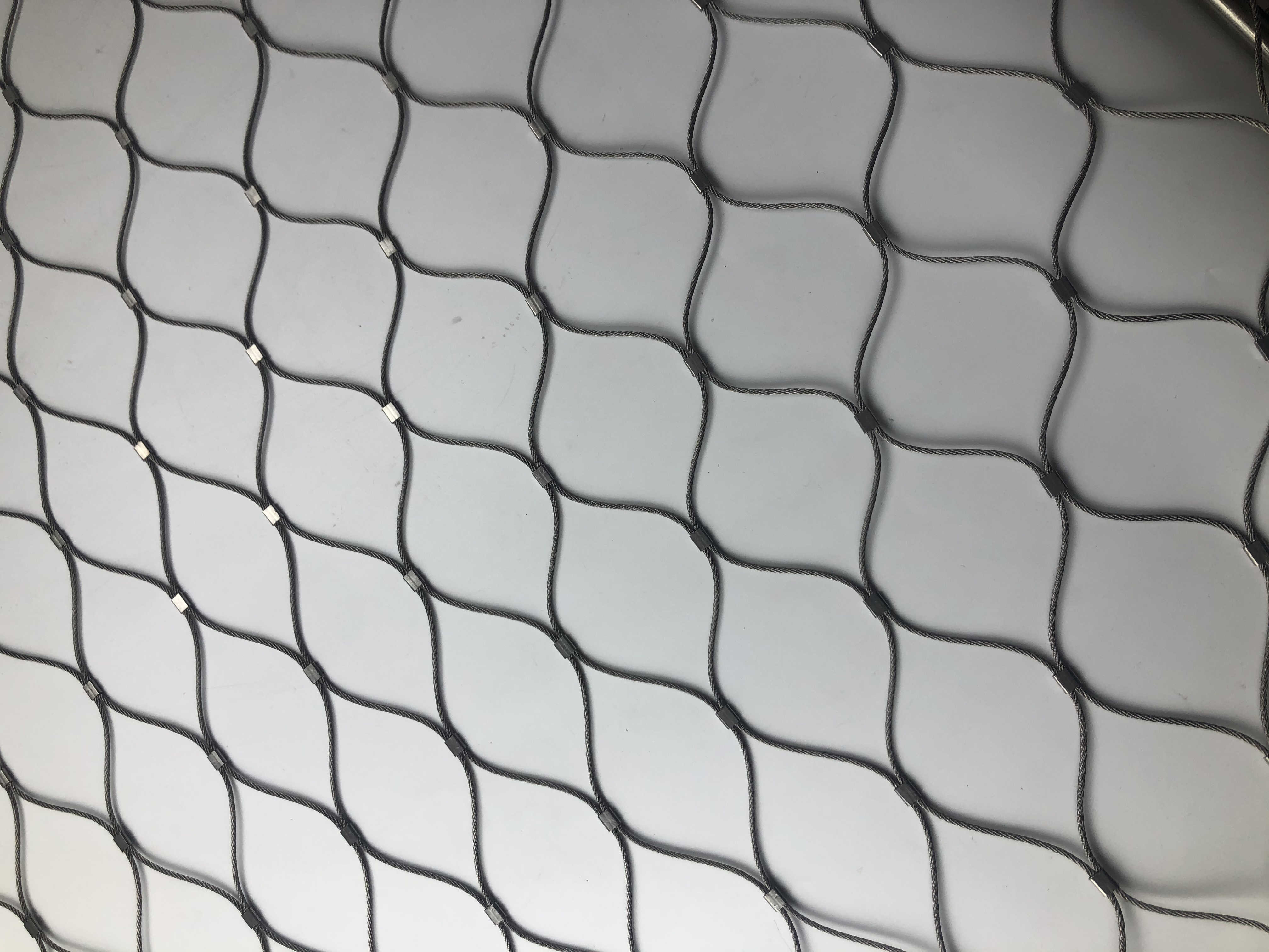 1mm Stainless Steel Rope Wire Mesh Customized Black Oxidation For Bird Cage