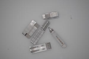 China OEM Stamping Die Parts , Precision Mechanical Parts For Auto Industry Low Deformation factory
