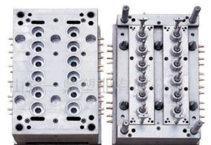 China H13 NAK80 S136 Injection Moulding Die / Plastic Precision Injection Molding Polishing factory