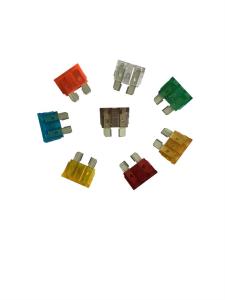 China 32V Low Voltage Fuses , 1amp Blade Fuse PC And Metal Material factory