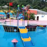 Fiberglass Water Park Pirate Ship Play Equipment Pirate For Water Park