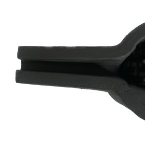 Heat Resistant Crucible With Pouring Nozzle Metal Saving Silicon Carbide