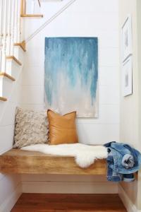 China Faux Shaggy Carpet Shaped immitation Wool Rug Modern Soft Area Rug for window Study roon Reading chair Decoration Carpet factory
