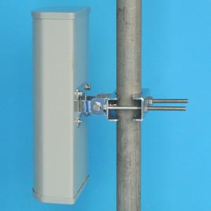 China 1700-2700 MHz Vertical polarized 12dbi 4G LTE Directional Panel Antenna factory