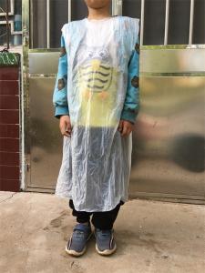 China Biodegradable Disposable Oil Proof Soft Plastic Aprons factory