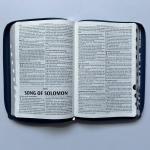 Web Fed Custom Bible Printing 152 x 229 mm With Leather PU Cover