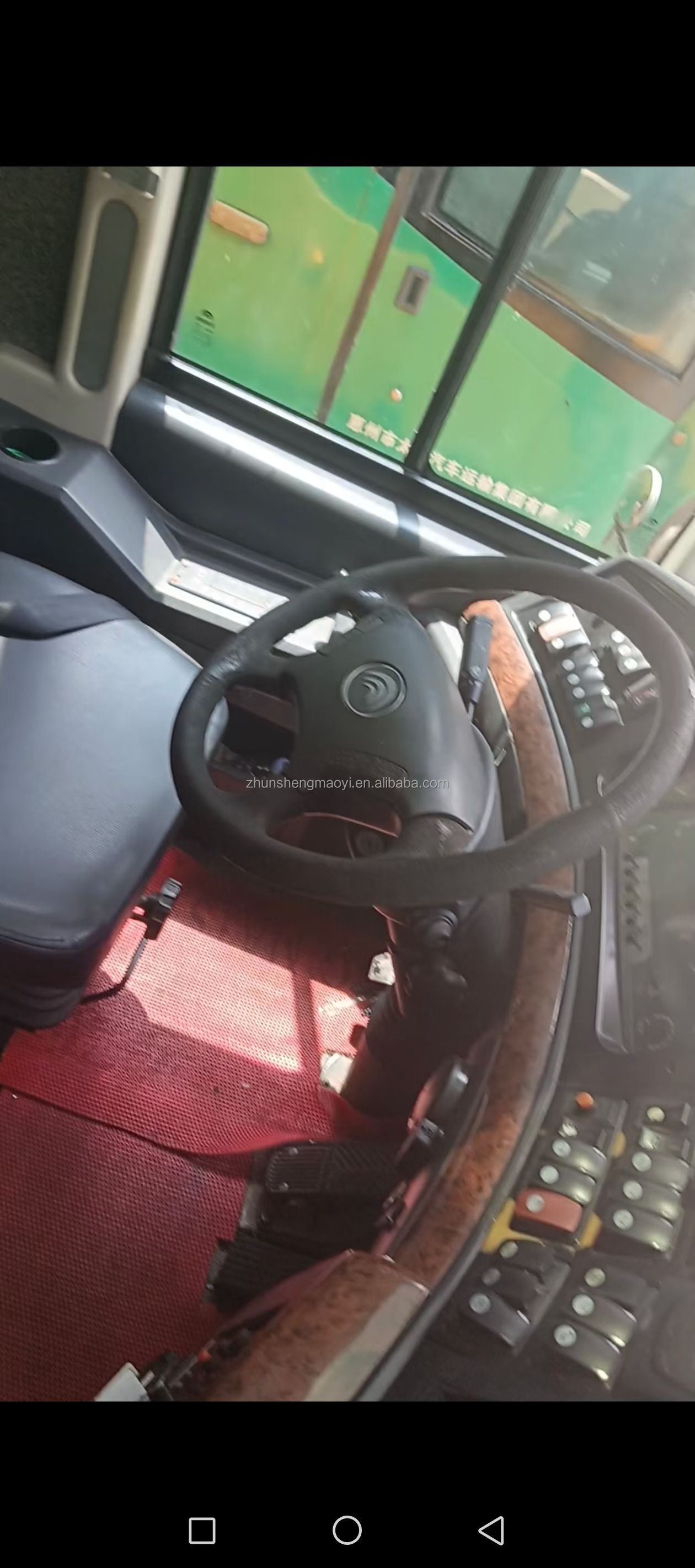 HAIGE 55-Seater Diesel Buses with Manual Transmission and 3 Emission Standards