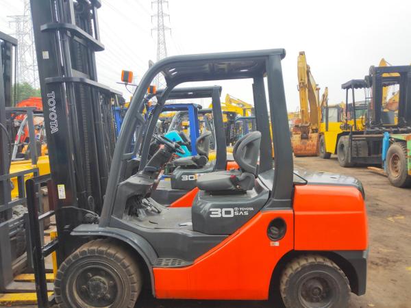 Used Orignal Japan Manufactured Toyota Fd30 Forklift Truck in Good Condition