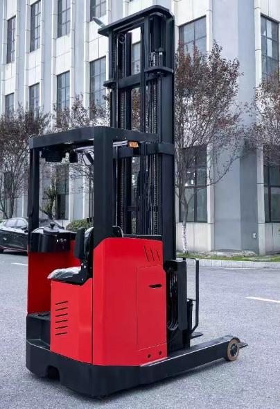 Seated Style Reach pallet truck Capacity 2000 KG 2 Ton Max. Lifting Height 8000