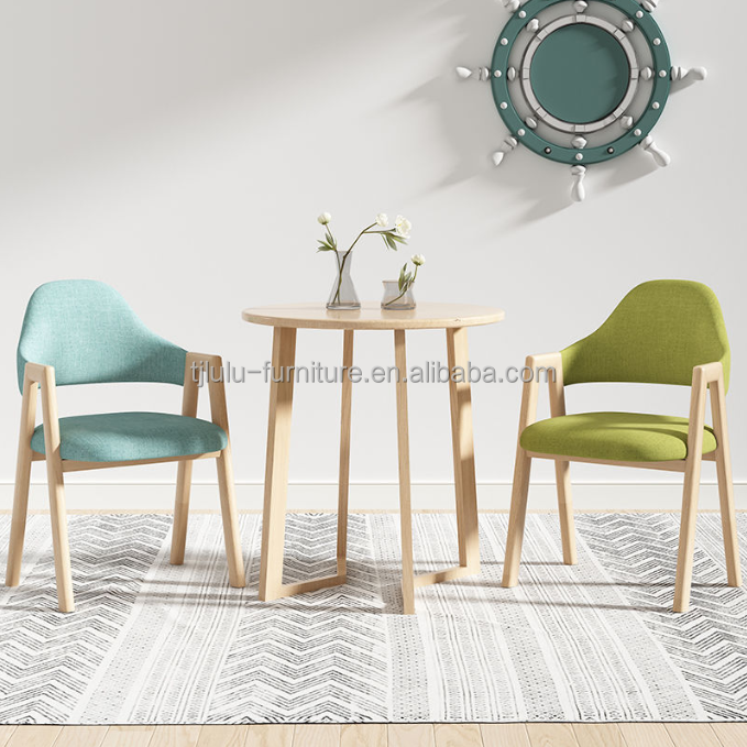 PU Leather/Fabric Cover Wooden Dining Chair for Hotel Coffee Living Room Furniture in Modern Design