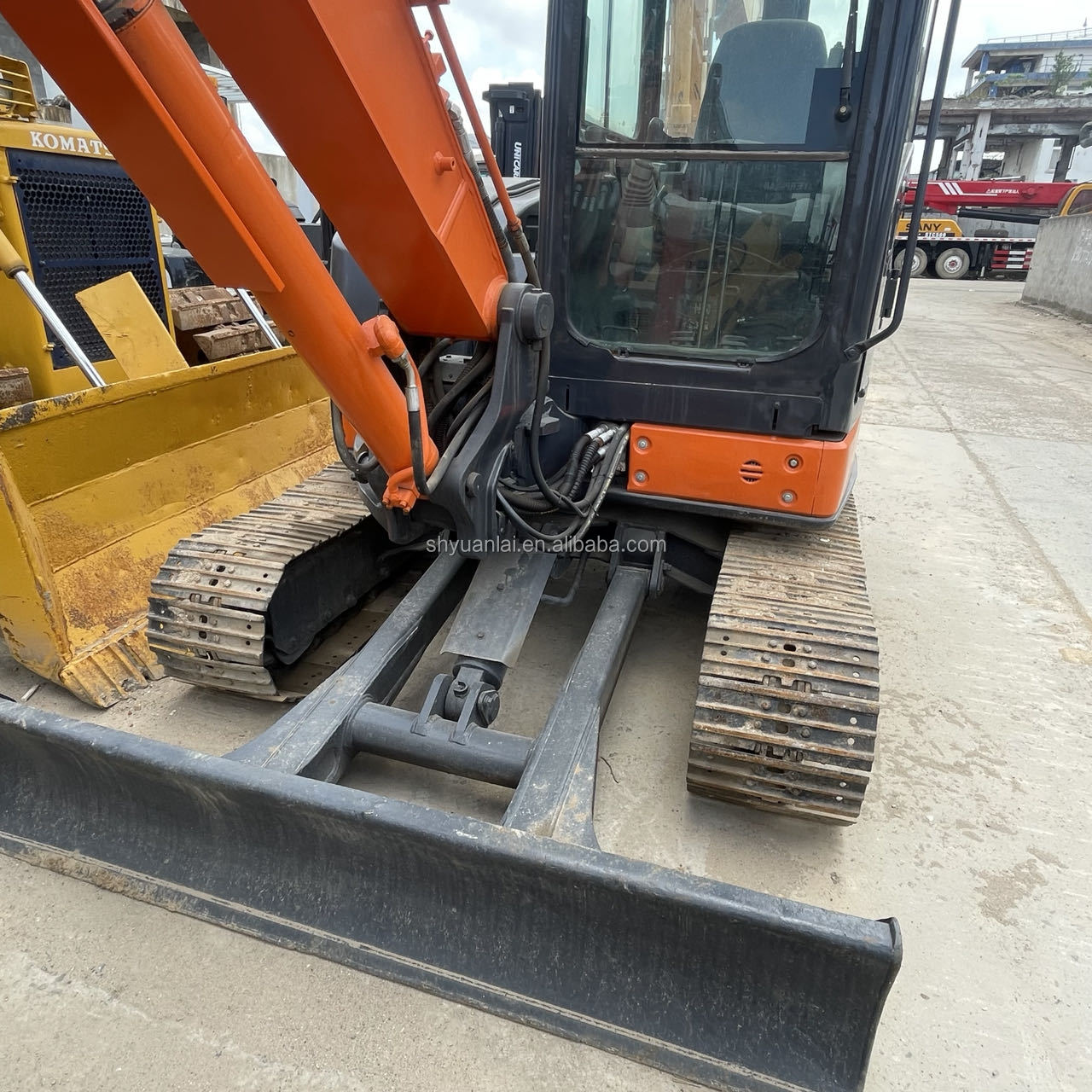 YANMAR Engine Hitachi65U Used Excavator in Perfect Condition /0.27M³ Bucket Capacity
