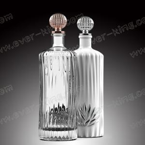 China Whisky Brandy Empty Glass Bottles 750ml With Stopper Cork factory