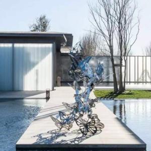 China Abstract Animal Metal Butterfly Garden Sculpture Mirror Stainless Steel factory