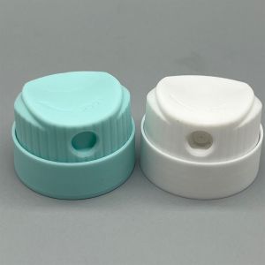 Compact Sunscreen Mist Valve for Travelers with TSA-Approved Design & Anti-Leak