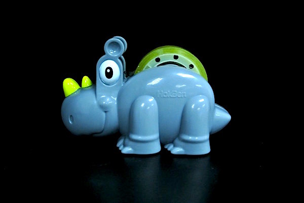 Two Horn Dinosaur Toy Animal Figures , Jungle Animal Figures For Fast Food Restaurant