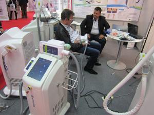 China Painless 1.5kw Portable Fat Freezing Machine factory